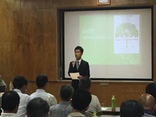 杉本洋文先生の講演会「木づかいのまちおこし」・1