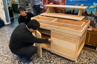 納品した棚・1