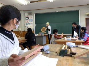 会員さんによる道具の説明・１
