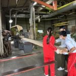 ③プレカット工場の見学（協力:新宮木造住宅協同組合）