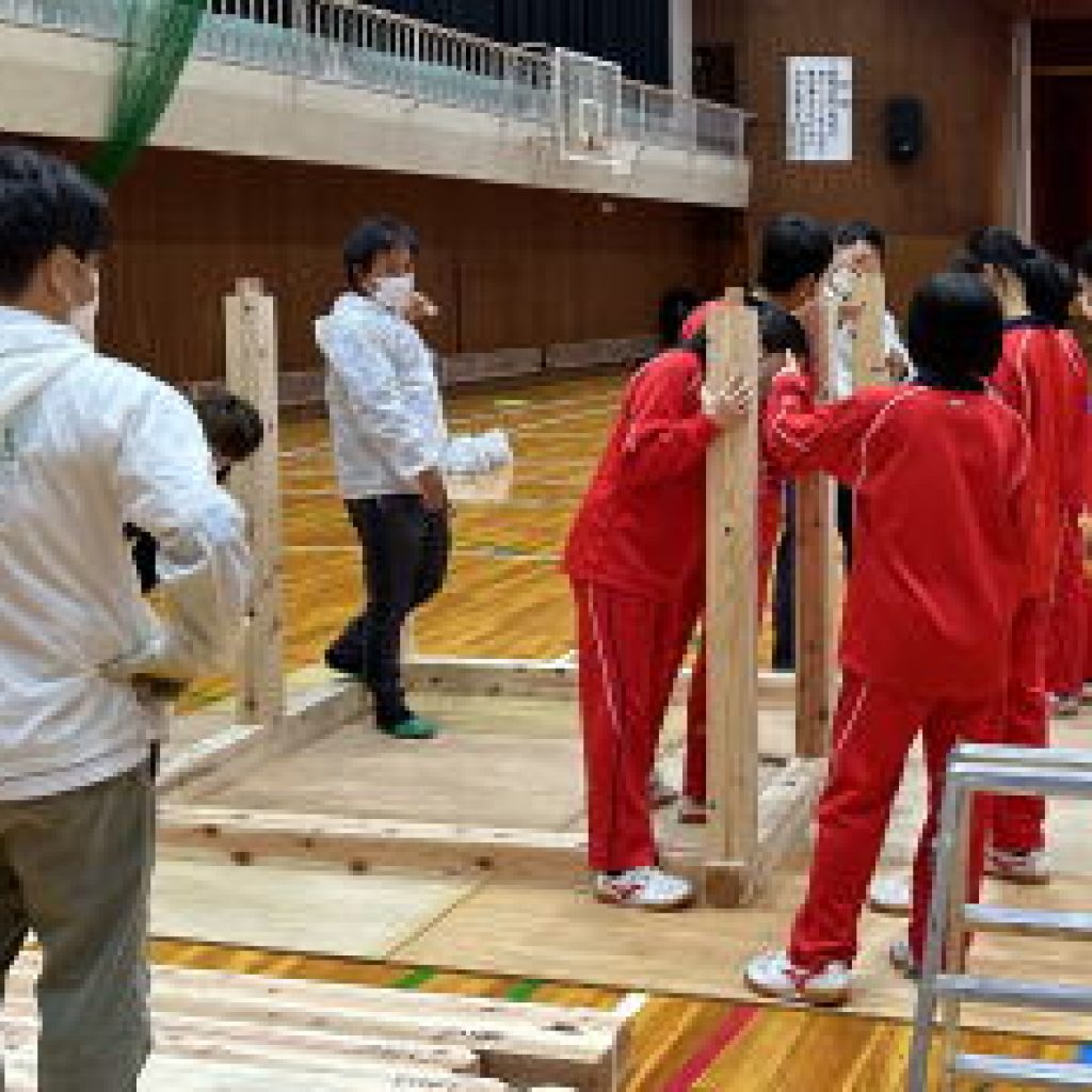 棟上げ体験・1